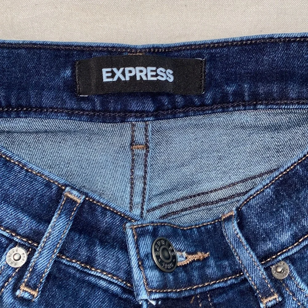 EXPRESS SHORTS MIDI HIGH RISE - Picture 3 of 4